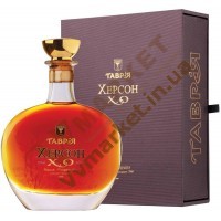 Коньяк Таврія Херсон X.O.15 y.o. короб 0.7л